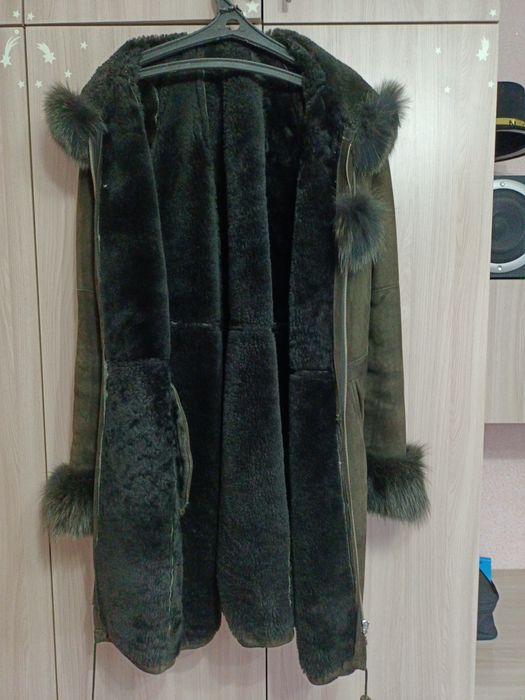 Продам куртки на мальчика