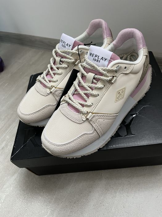 Дамски маратонки