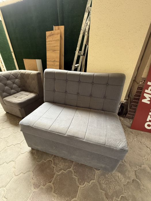 Срочно диван сотилади. Яхши холатда. Офис учун.Доставка бор.