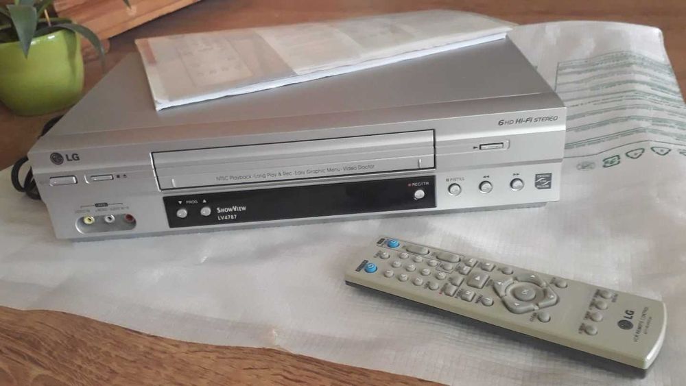 Samsung video VHS recorder nou LG idem