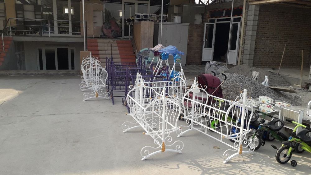 Yosh bolalar belanchagi