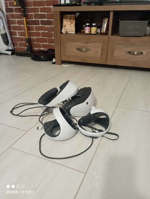 Ochelari psvr  la cutie puțin folosit.