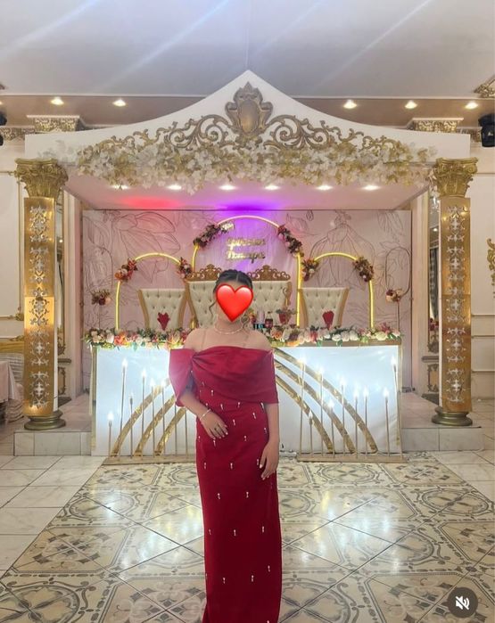 Продаётся платье