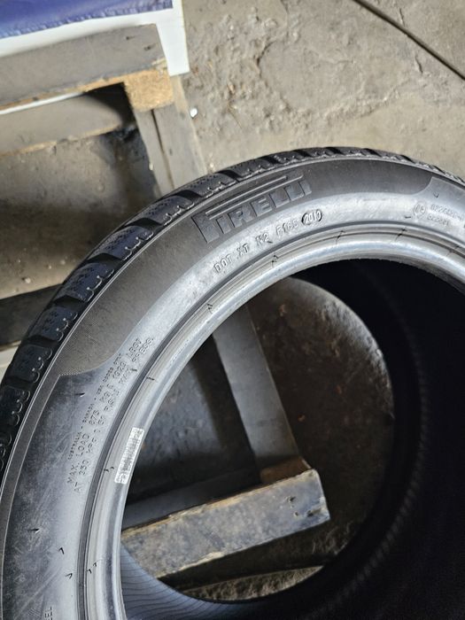 2 anvelope iarna 285 40 19 Pirelli