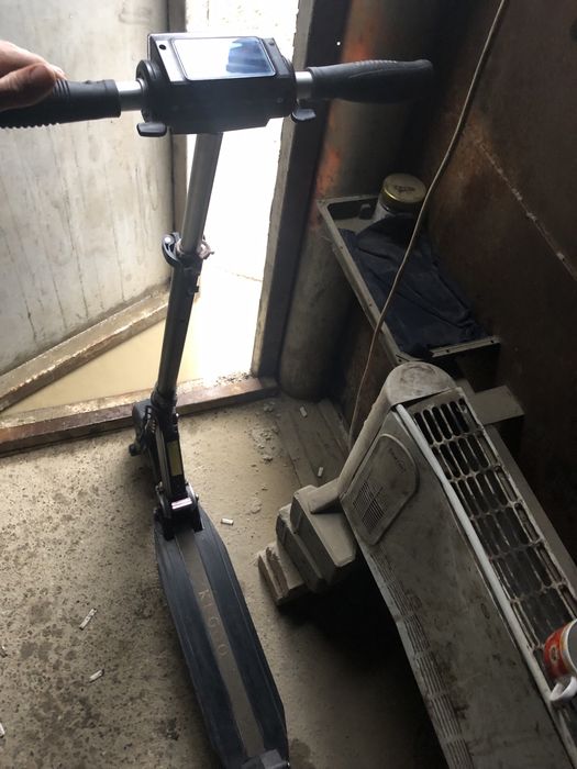 Vand trotineta electrica KUGOO