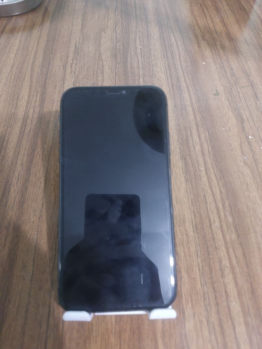 Продам айфон11 128гб