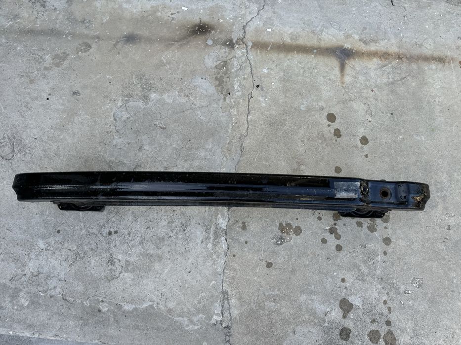 Задна греда на броня / греда задна броня Мерцедес CLS W219 05-11 год