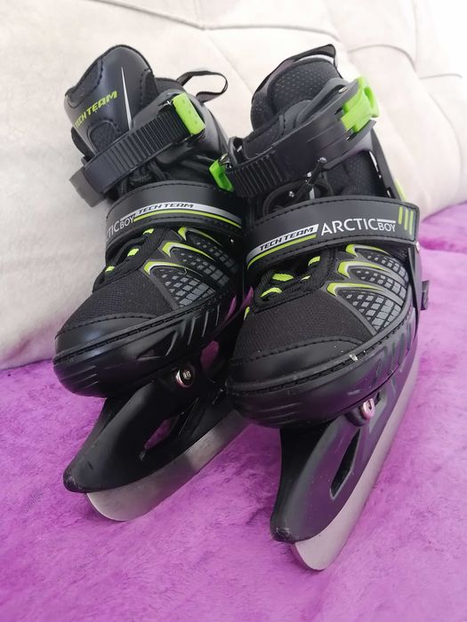 Продам коньки детские