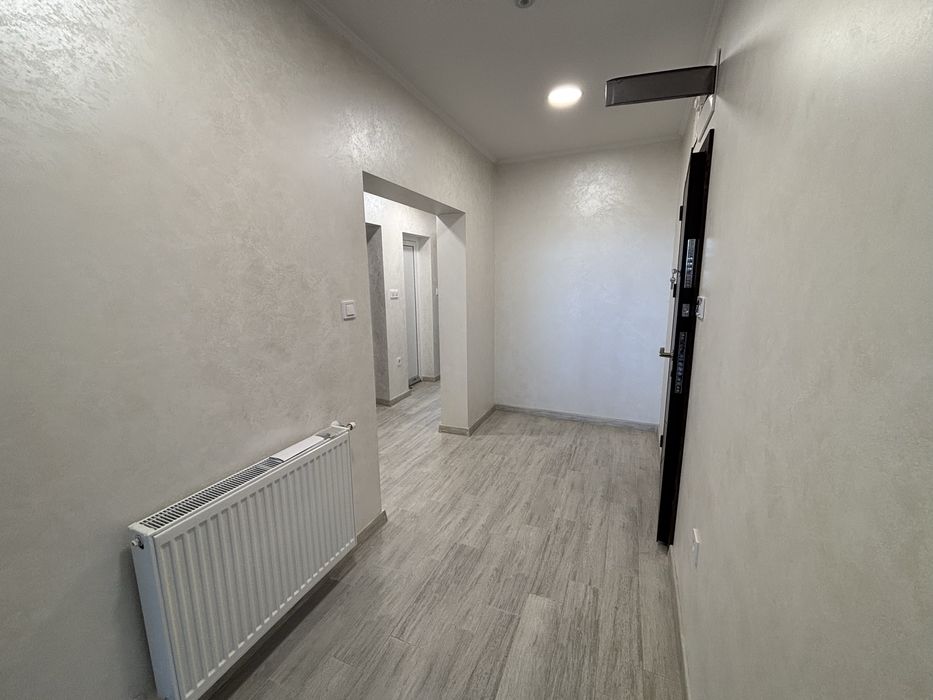 Продава се Тристаен апартамент в Габрово, Младост - 110 кв.м за 742 €/кв.м - Снимка #3