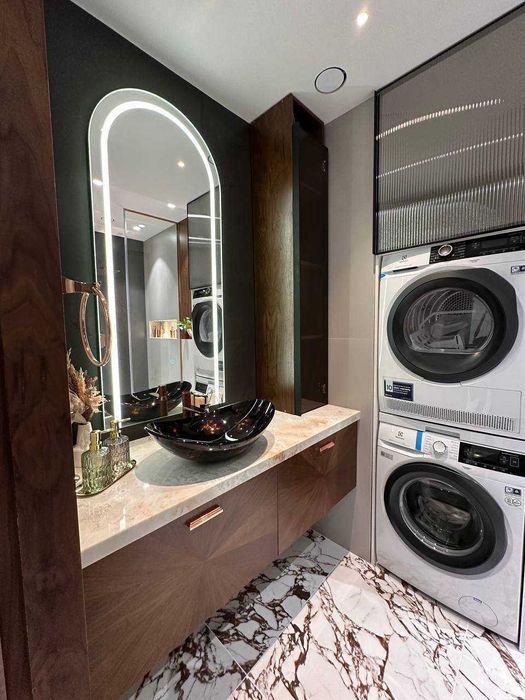 Продается Эксклюзивная Квартира НРЖ Ю Товер 3/18/27.