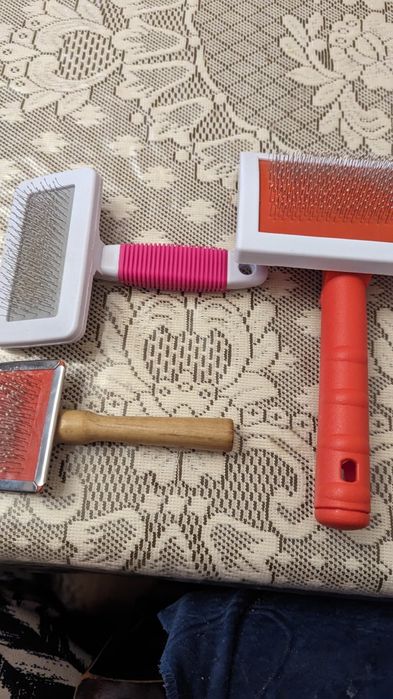 Продам разные пуходерки для питомцев