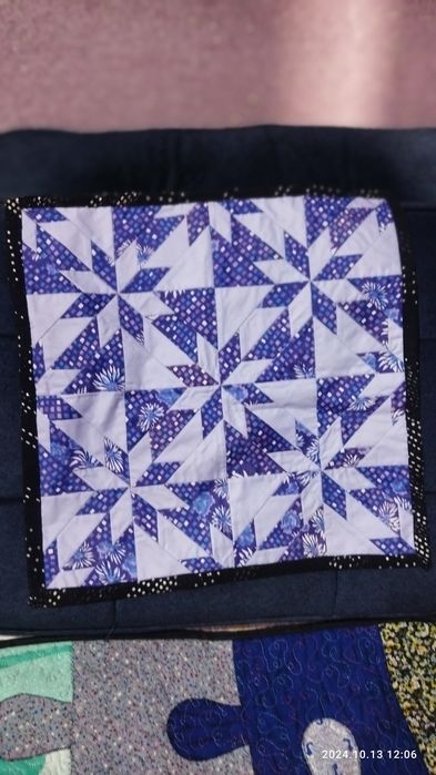 Покрывало и наволочки на диван в стиле пэчворк