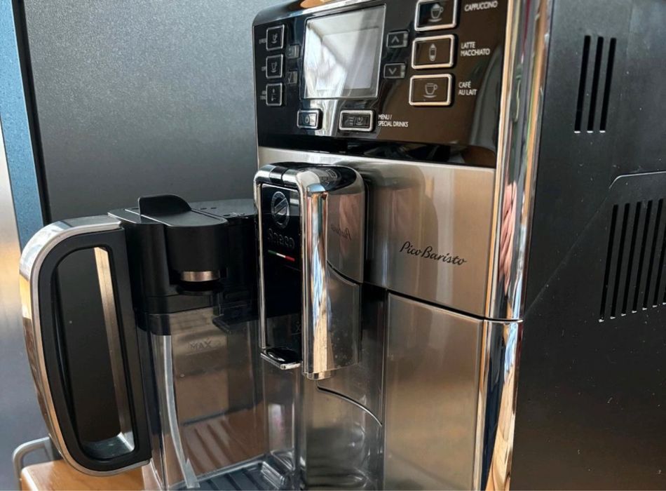 Кафемашина/Кафеавтомат Саеко/Saeco Pico Baristo с оригинална опакова