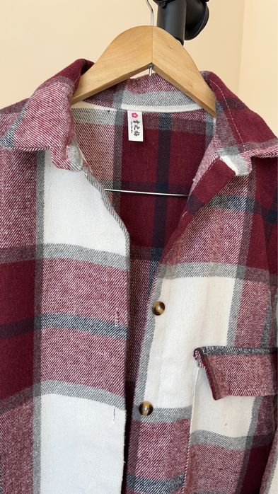 Продам рубашки женские