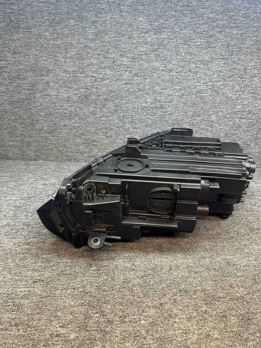 Far stanga full led matrix VOLKSWAGEN Tiguan 3