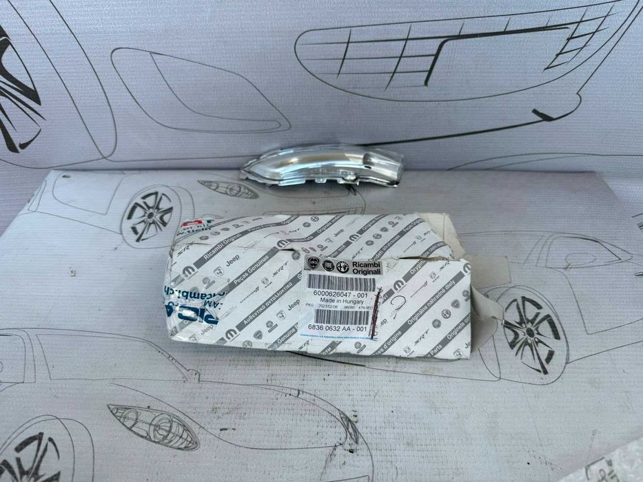 Semnalizare Oglindă Stângă Fiat 500X 2015 / 2014-2022 Cod OEM 68360632AA (5G2)