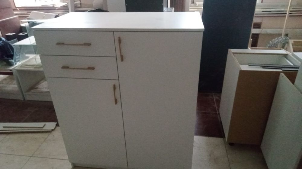 Продам шкаф новый