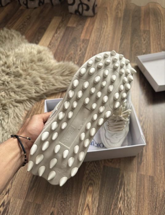 adidasi Off White Odsy 1000 full box