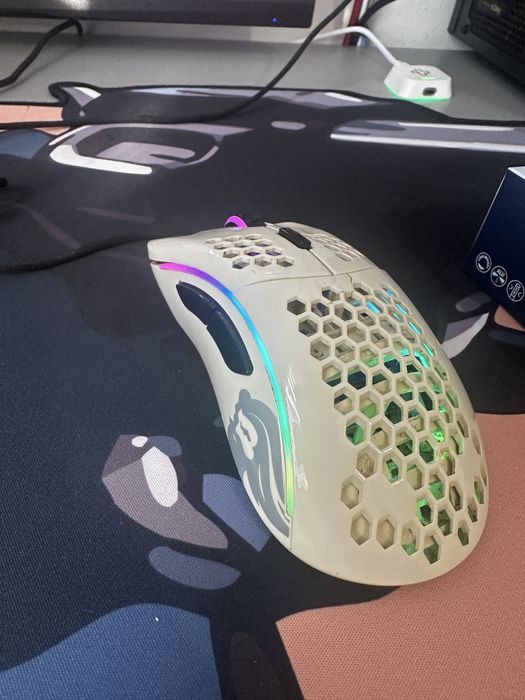 Mouse Glorious Model D Glossy White
