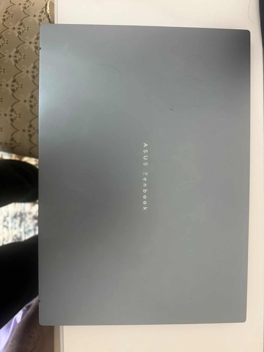 ASUS Zenbook 14 (UX3405, 2024)