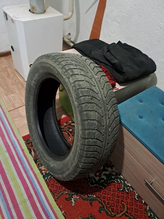 Продам зимние шины