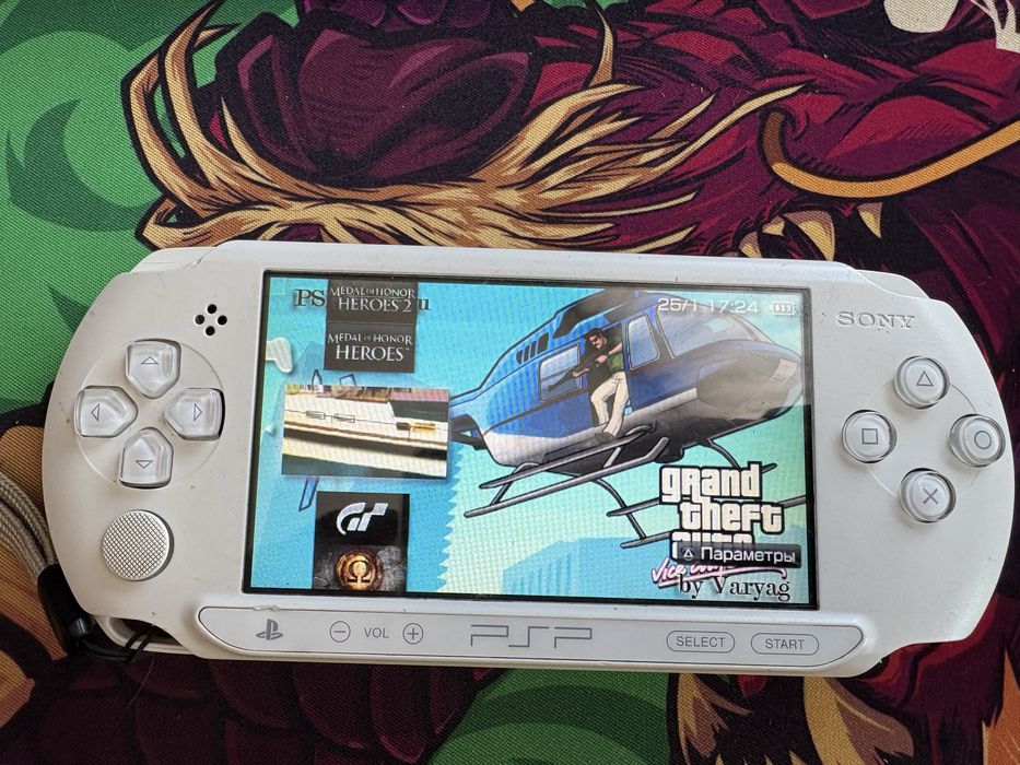 Sony psp e-1004 продаю