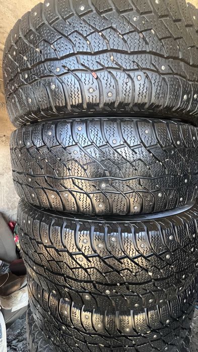 225/55 R18 Viatti 4шт