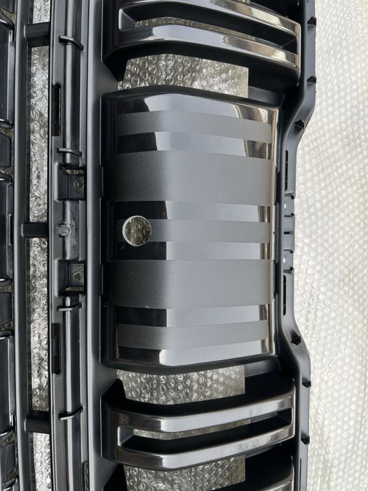Решетка радиатора Skoda Kodiaq