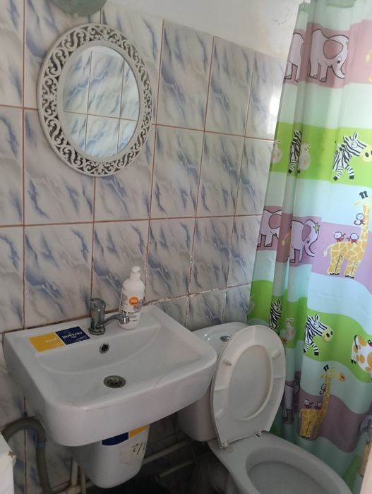 Cameră de închiriat, zonă bună la Obor