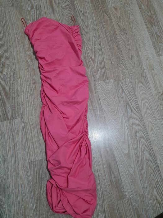 Рокля Зара в розово