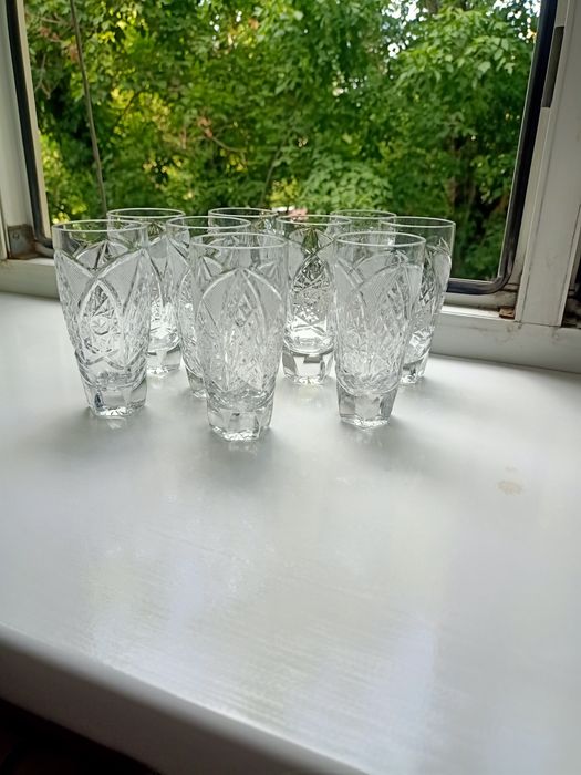 Продам хрустальные фужеры