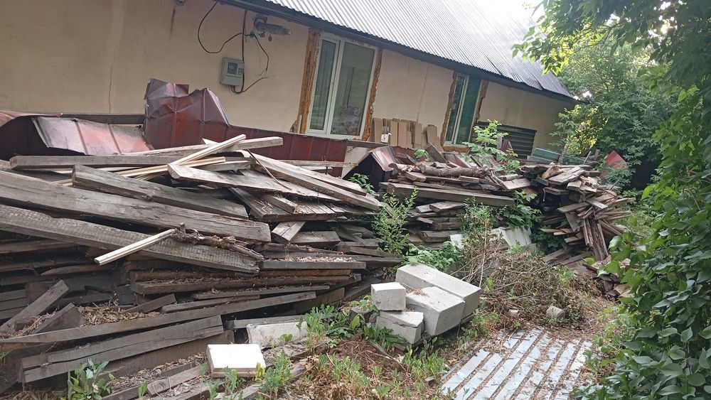 Отдам даром дрова, древесина бу, самовывоз и самопрогрузка