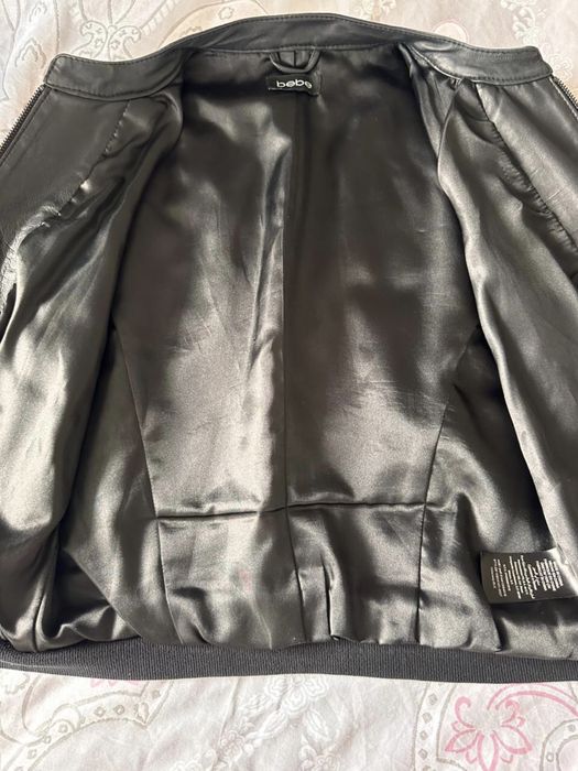 Кожанная куртка BEBE