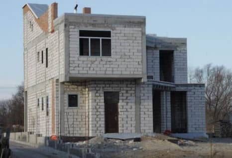 Бригада строителей