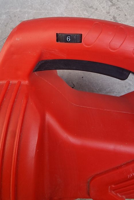 Листоиздухвачка Ikra 2600w