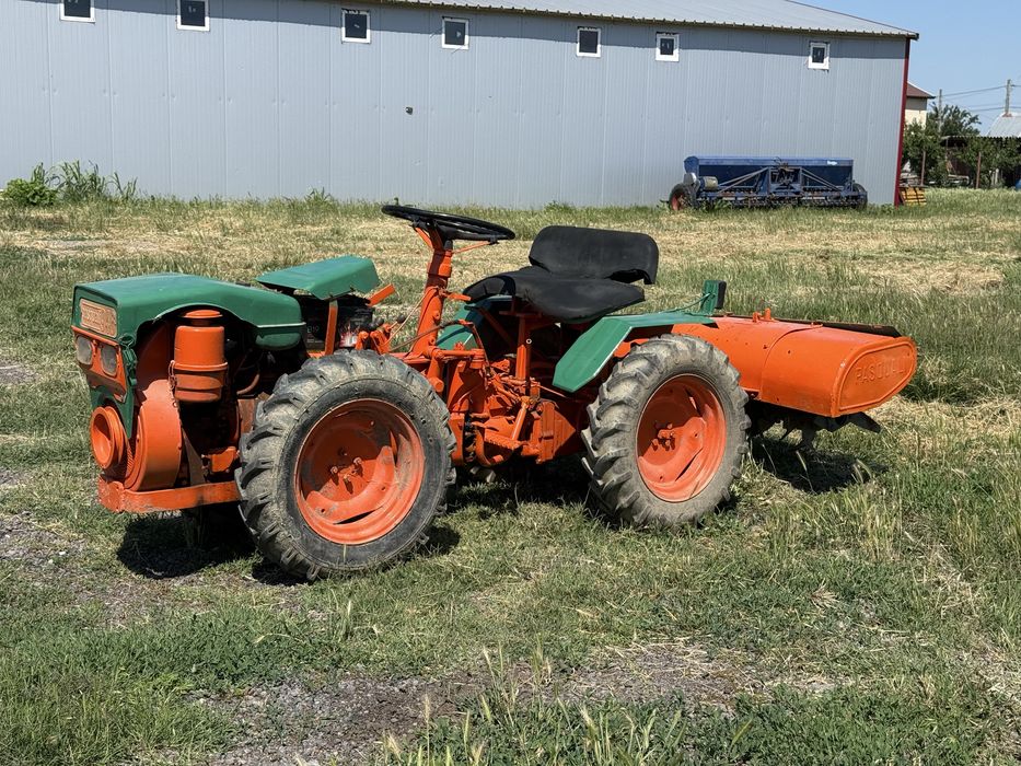 Tractoras pt gradina 4x4