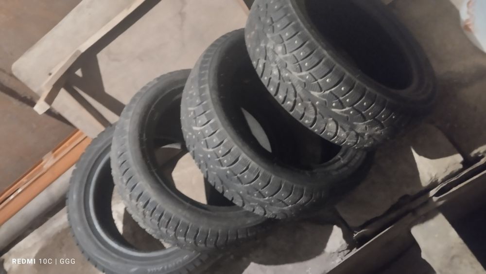 Зимни шина шипами