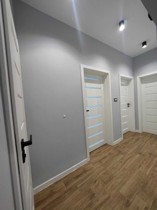 Дава се под наем Тристаен апартамент в София, Център - 1000 кв.м за 1275 € - Снимка #19