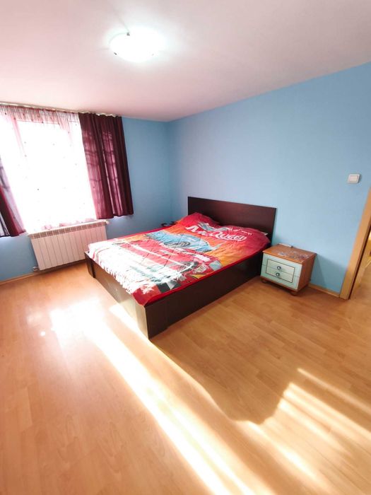 Продавам къща в гр. Перник кв. Клепало