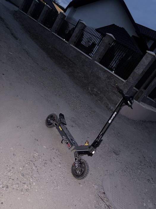 Vând kukirin g2!