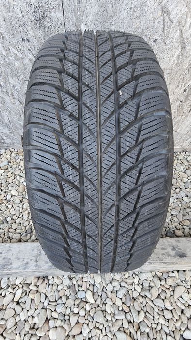 Anvelopa Falken 215/55 R17 98V M+S EuroWinter HS01 225/55 R17 101V Bridgestone RunFlat RSC 225/55 R17 97H RFT