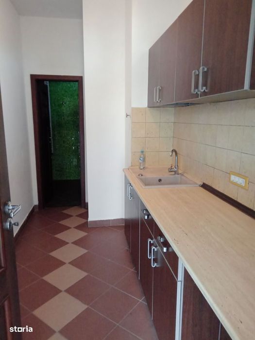 Spatiu comercial 350 mp parter