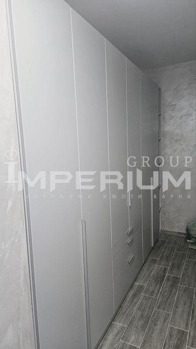 Тристаен апартамент под наем в района на Колхозен пазар, гр.Варна