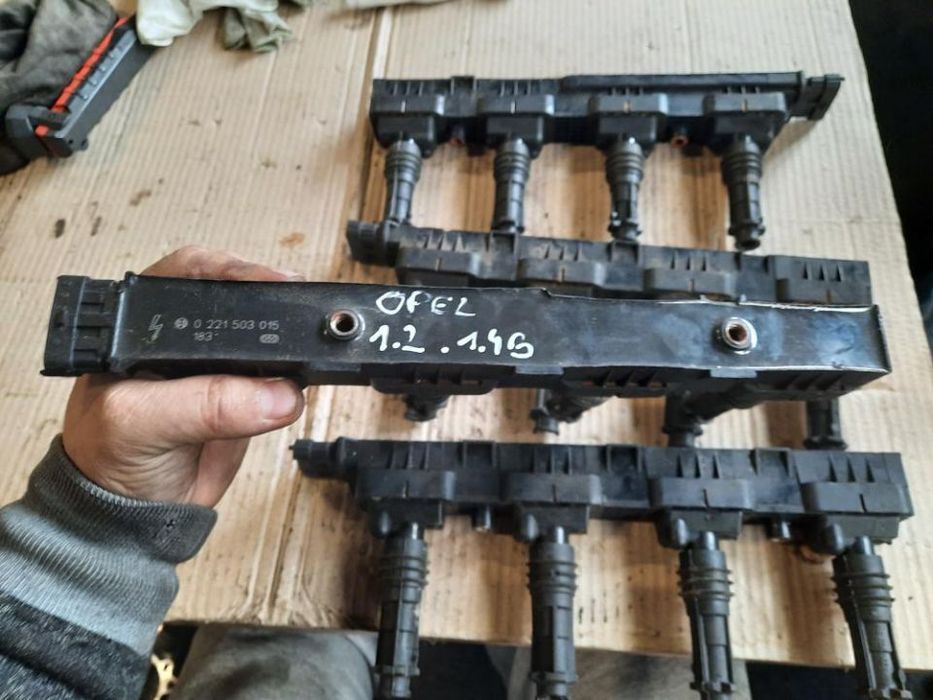 bobina inducție opel corsa c opel corsa d 1.2 sau 1.4 benzina z12xe