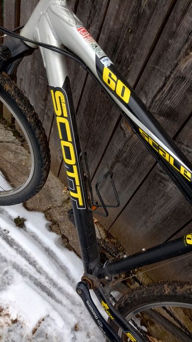 Vînd bicicleta Scot