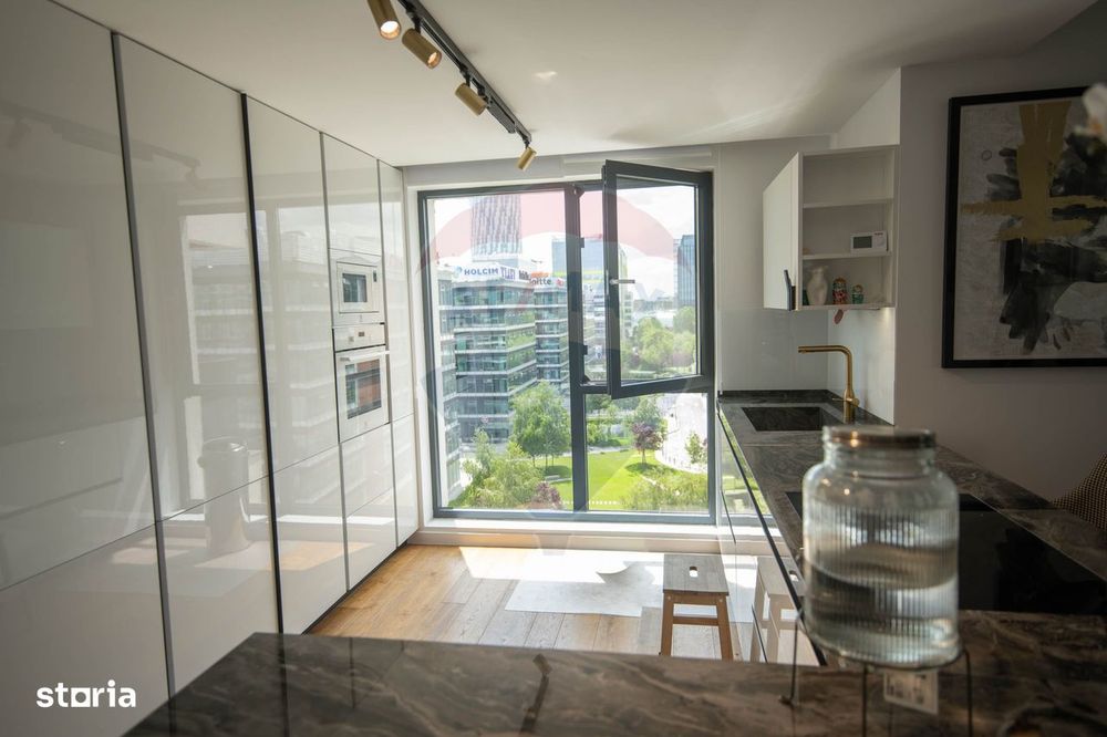 Penthouse cu 5 camere de vânzare Nusco City