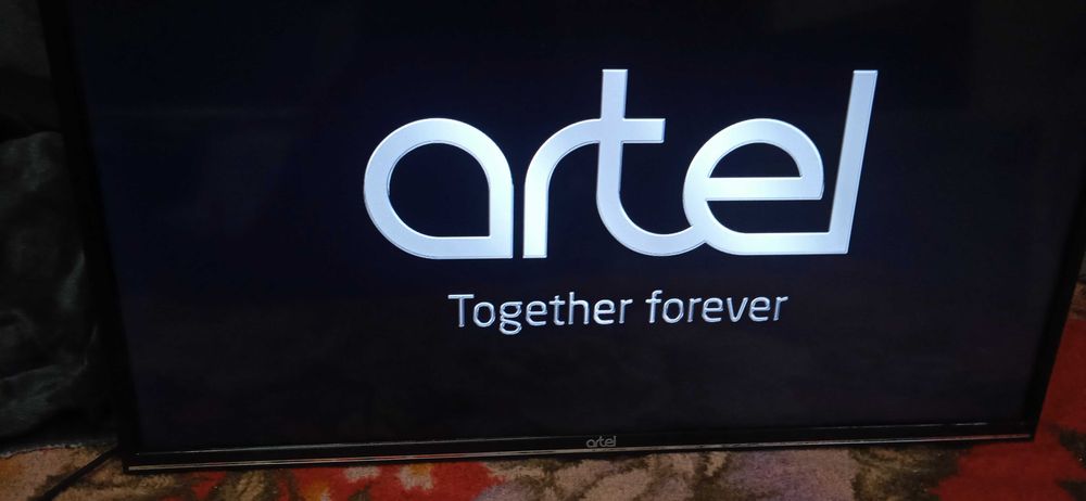 Телевизор Artel 32 " и СМАРТ андроид 12 приставка