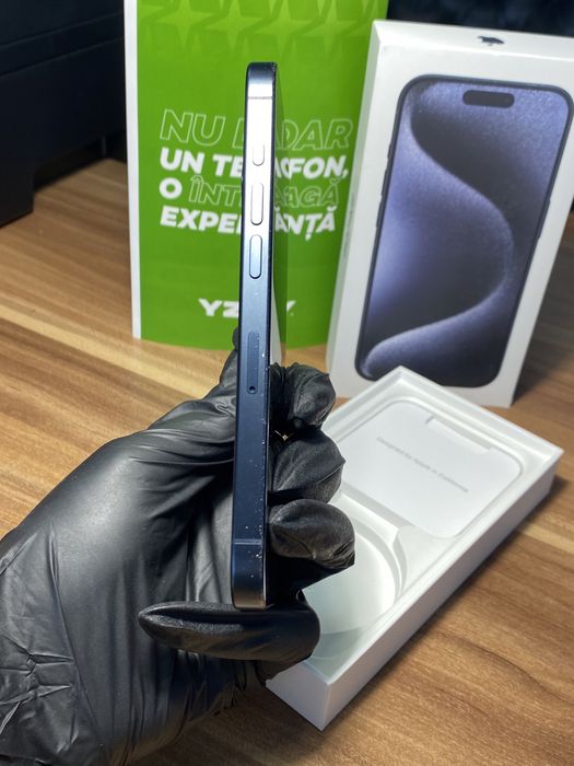 iPhone 15 Pro • 256 GB • Blue Titanium