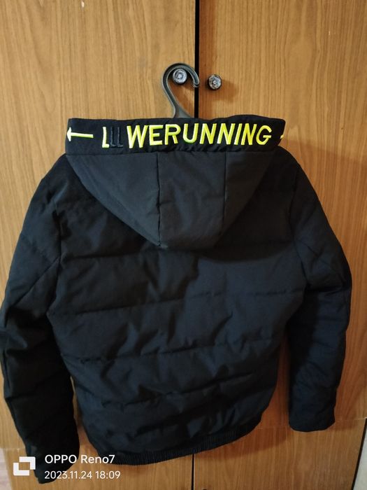 Продам куртку весенняя