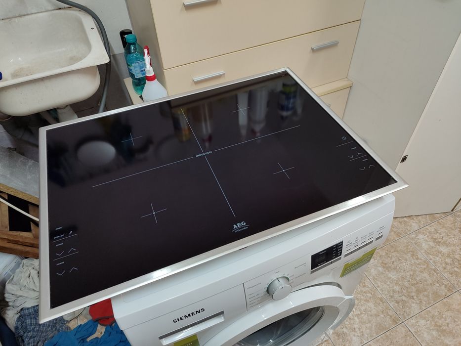 Индукционен плот AEG 78001k-mn